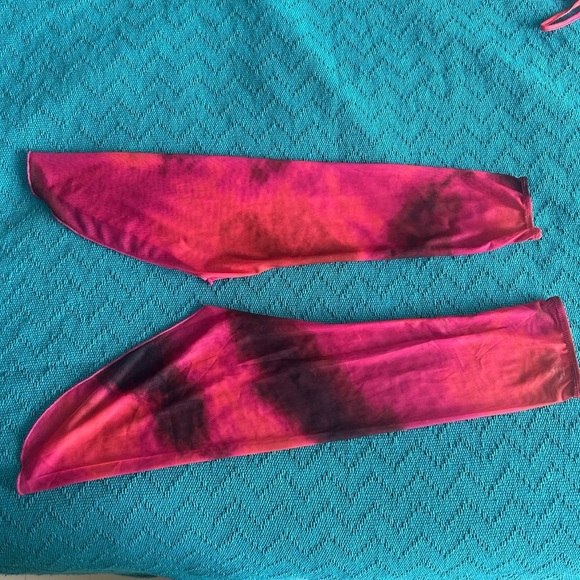 Cape Clique Water Ripple Halterneck Skirt Suit Pink - Picture 5 of 7